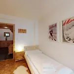 Paravicini 1 *